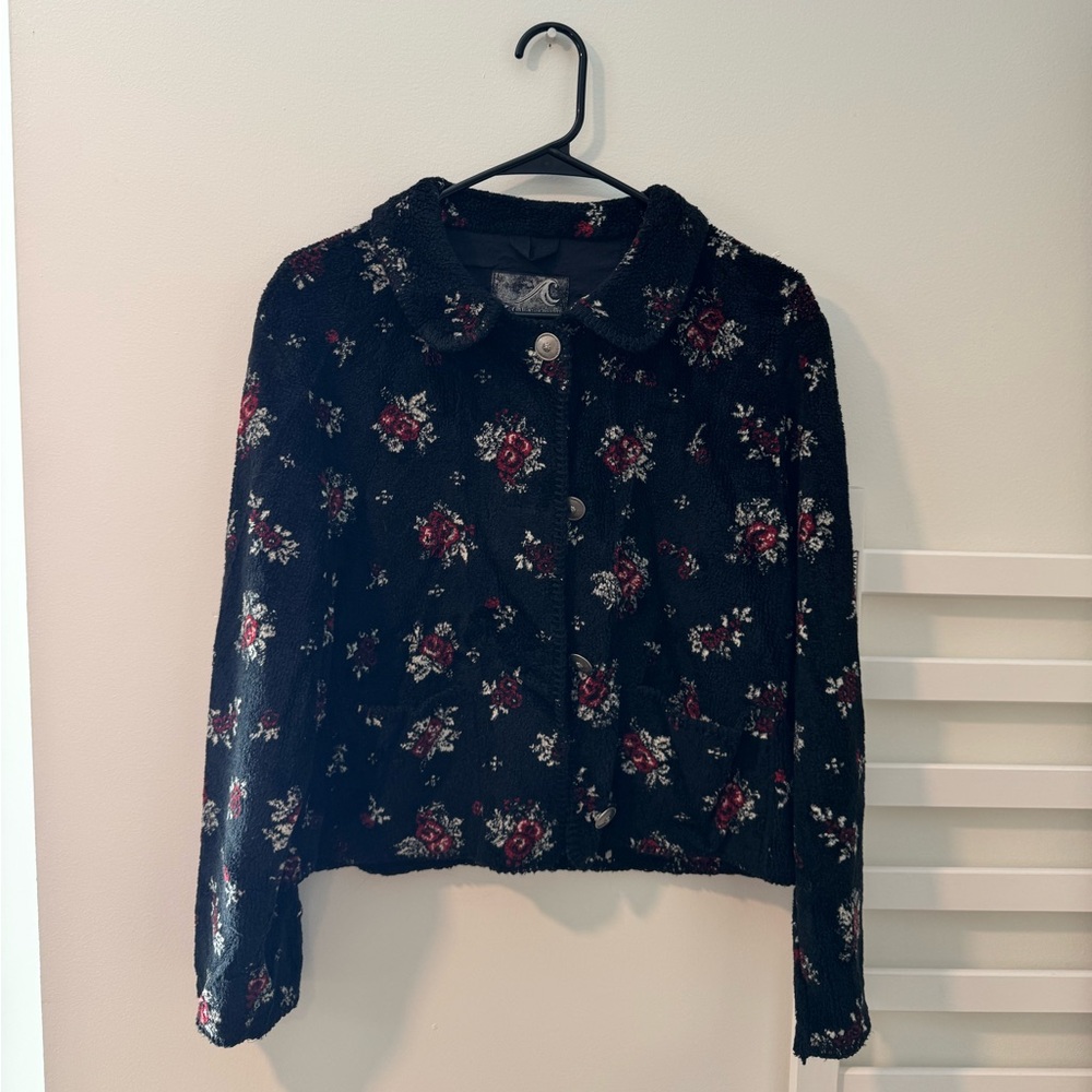 Vintage floral sweater